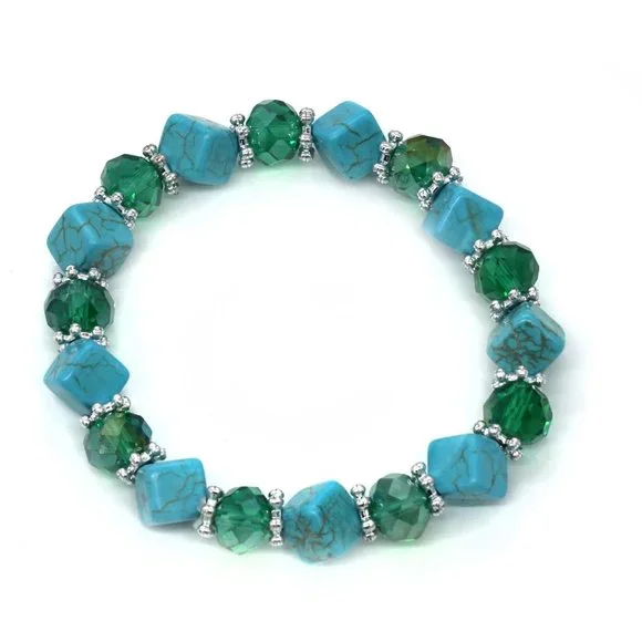 Turquoise and green bracelet .OS - Picture 2 of 2